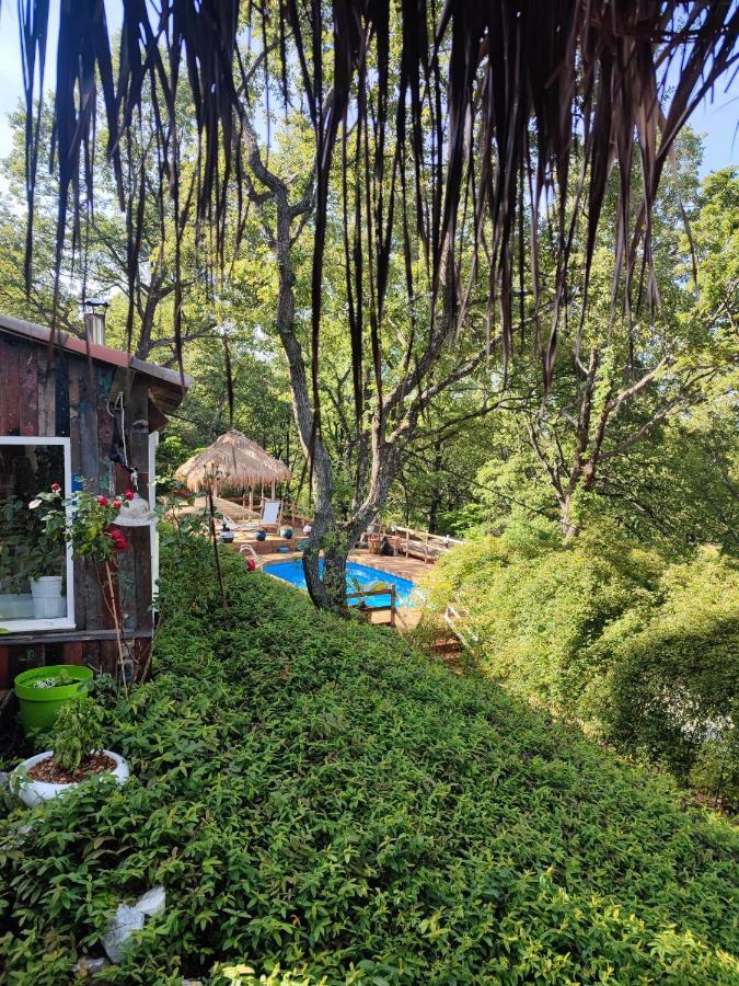 Bed and Breakfast La Lyalis Эгин Экстерьер фото